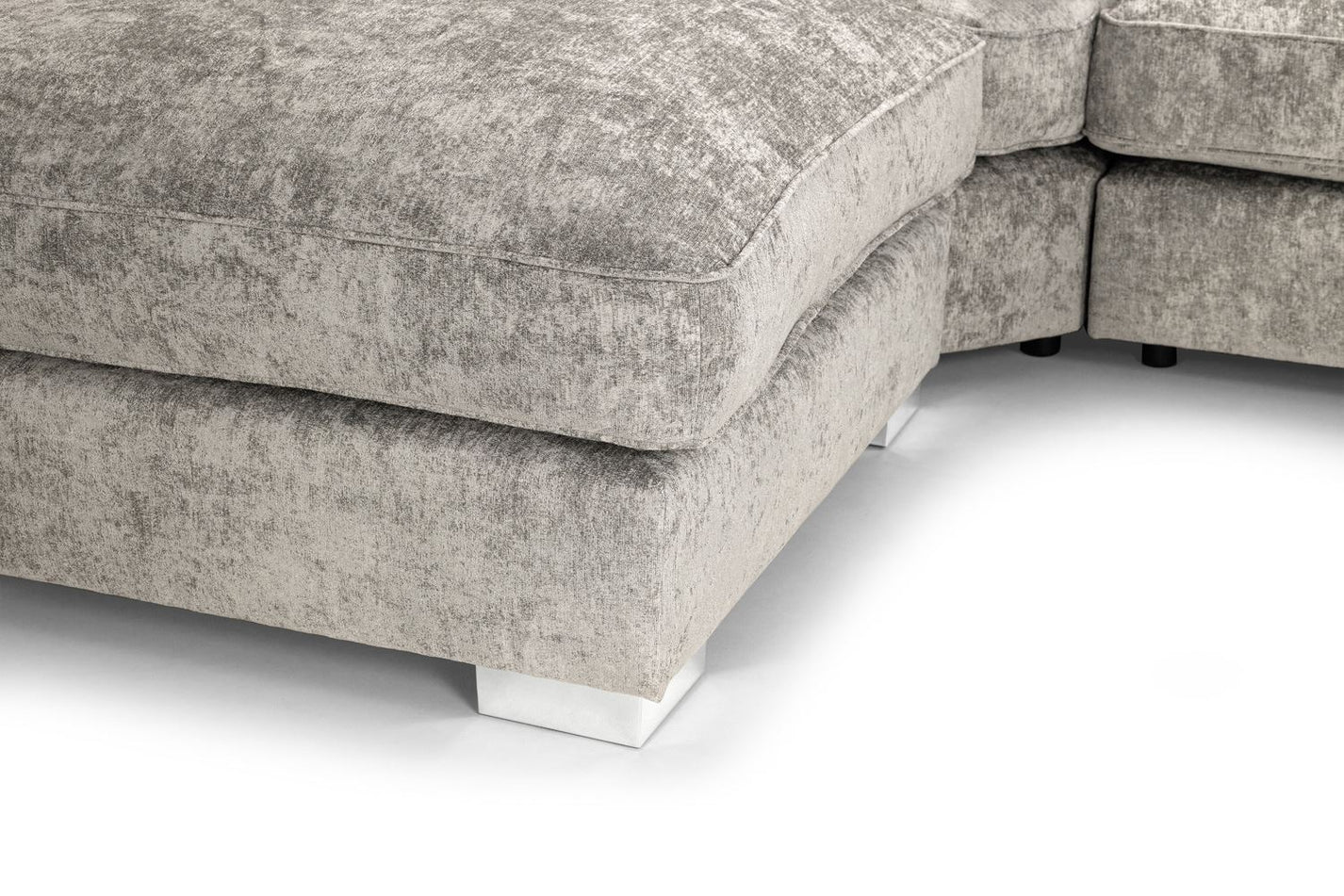 Bishop Fullback U Shape Corner: Truffle